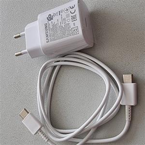 Samsung fast charger including cable works on Samsung, Huawei & LG or any type C phones