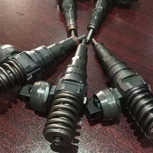 VW 1.9 DIESEL INJECTORS 