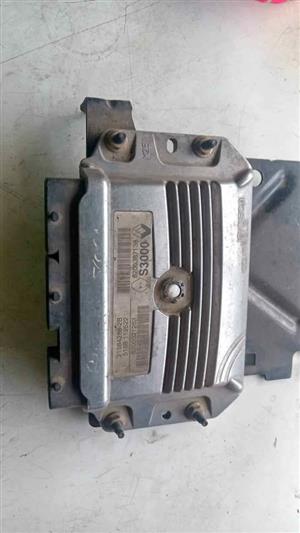 Renault Scenic 1.6 K4m computer box