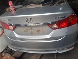 Honda Ballade,  2014-2019 i-VTEC  stripping