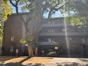Apartment For Sale in Sunnyside