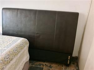 QUEEN UPHOLSTERED HEADBOARD