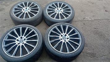 4 X 19 inch Mercedes AMG original mags with tyres for sell 