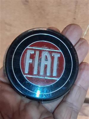Fiat grille badge