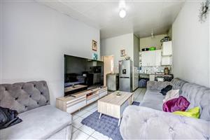 2 Bed, 1 Bath Unit in SS Bridgetown