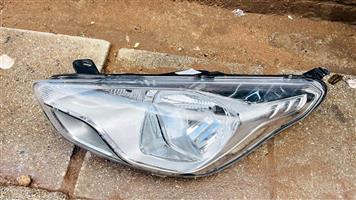 Ford Figo headlight