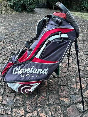 Cleveland stand golf bag