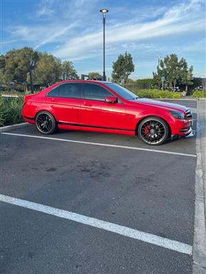 Mercedes Benz W204 CGI AMG Edition