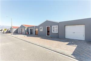 House For Sale in Phoenix