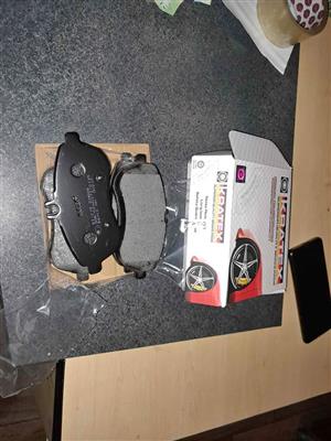 Mercedes benz W204 Brake pads