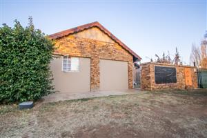 Neat Student Rooms – Affordable Living Close to Campus!
