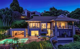 House For Sale in La Lucia