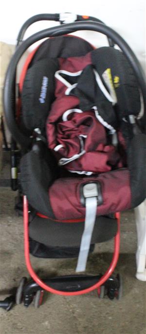GRACO BABY PRAM W/MAXI-COSI CAR SEATER S065287A