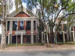 Offices to let in Rosebank
