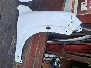 Renault Kwid Fender Rightside. 