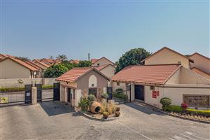 Spacious, beautiful and well maintained garden- Your Perfect Home Awaits!