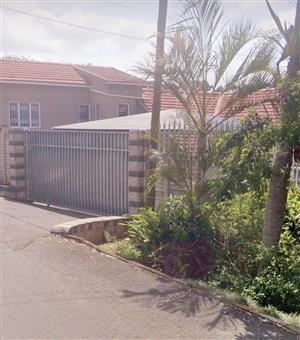 Lovely Home, Escombe, Queensburgh