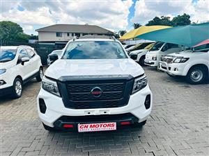 2022 Nissan navara 2.5ddti pro 4x