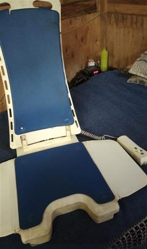 Bath chair 