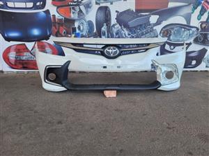 2025 TOYOTA STARLET FRONT BUMPER FOR SALE. IN PRISTINE CONDITION