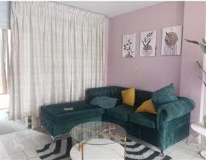 Apartment For Sale in Lyndhurst