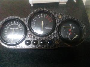 zzr1100c/d and z9b clocks