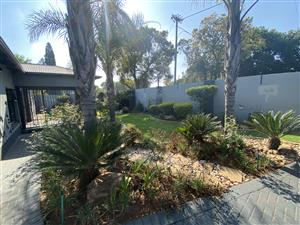 3 Bedroom House with Flat for Sale in Rynfield