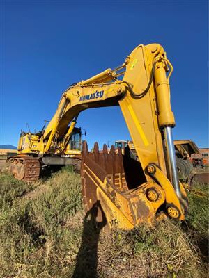 Komatsu PC-800 Excavator