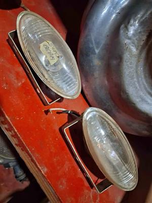 Smaller set spotlights
