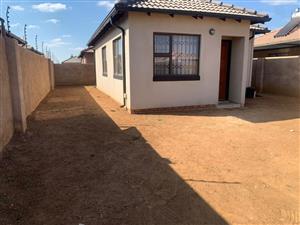 House For Sale in Soshanguve VV