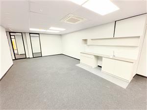 161m² office space to let in Parktown