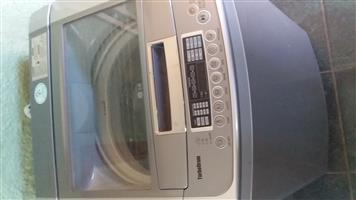 LG automatic washing machine. Excellent condition