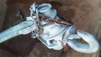 CHAIN BLOCK HOIST 