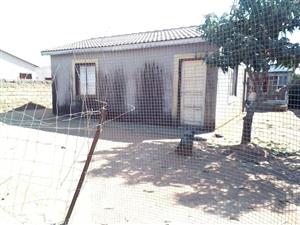 2 bedroom house for rental in Soshanguve -X