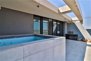 2 Bedroom Penthouse for sale in Waterfall, Midrand