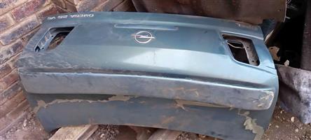 Opel omega boot lid for sale