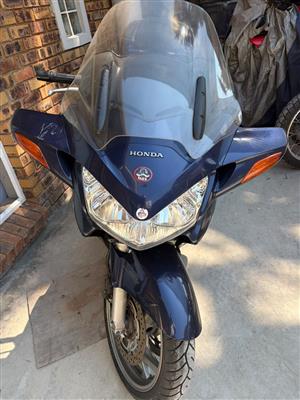 Honda Pan European 