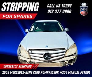Mercedes-Benz C180 Kompressor W204 Manual Petrol – Stripping for Spares