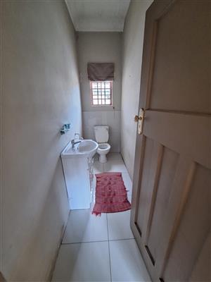 🏡 TO LET: Spacious 4-Bedroom Family Home in Kensington, Johannesburg  