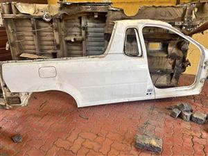 Nissan np200 right (driver ) section