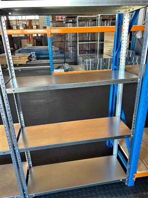 Shelving unit