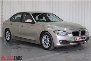 2013 BMW 3 Series 320i Luxury Line