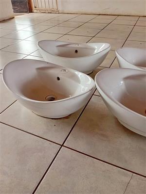 Oval basin top counter, will modernise your bathroom.