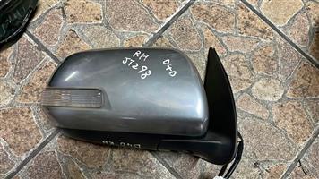 Toyota Hilux D4D side mirror