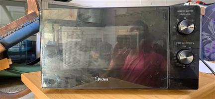 Microwave Midea R500 280 Steve Biko road  Gezina  PTA Wattsup 