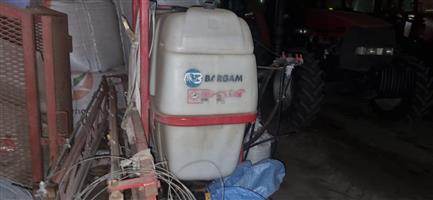 USED 600L BOOM SPRAY 12M FOR SALE 