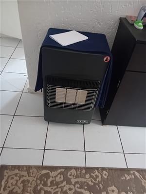 Gas heater + bottle for sale