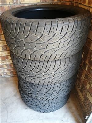 COOPER tyres, 275 x 45 x R20 