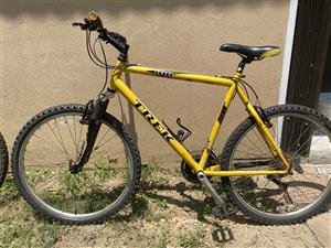 trek 810 mountain bike price