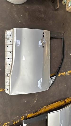 Magnite right front driver door